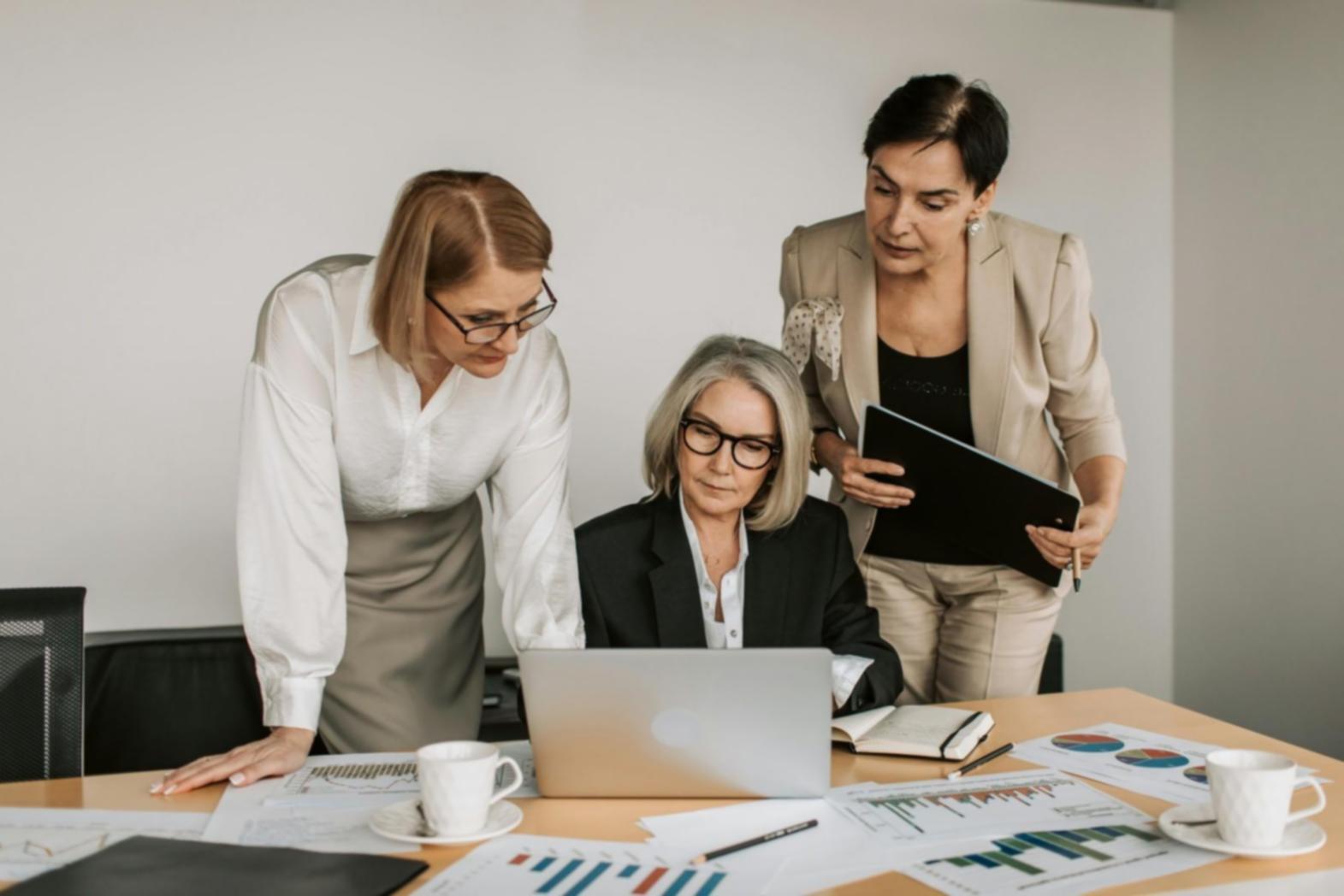 Collaborative learning environment with diverse participants